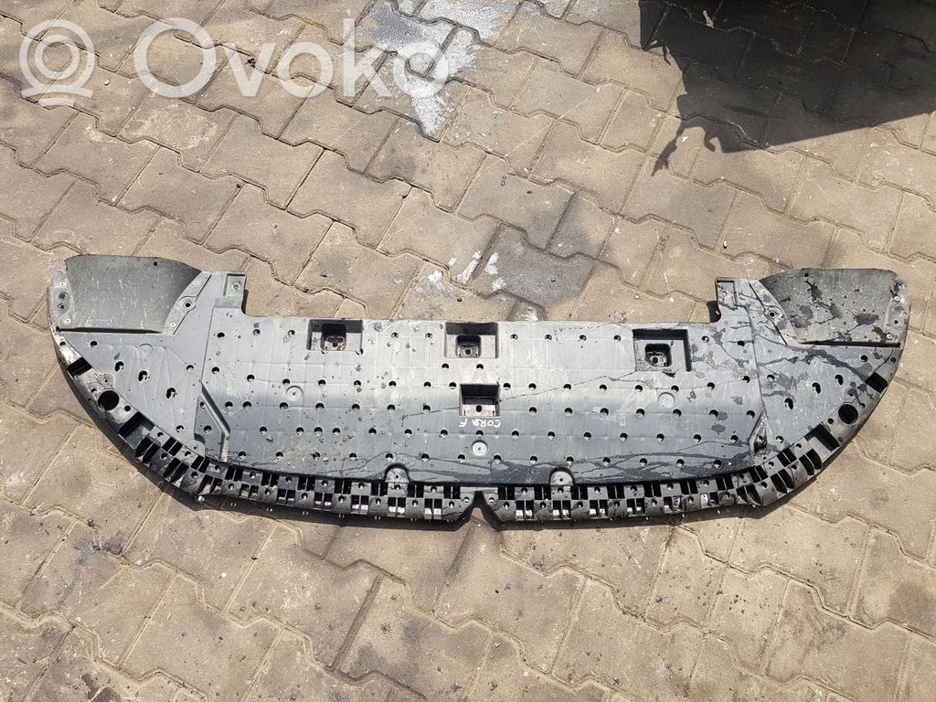 Opel Corsa F Etupuskurin alustan pohjalevy 
