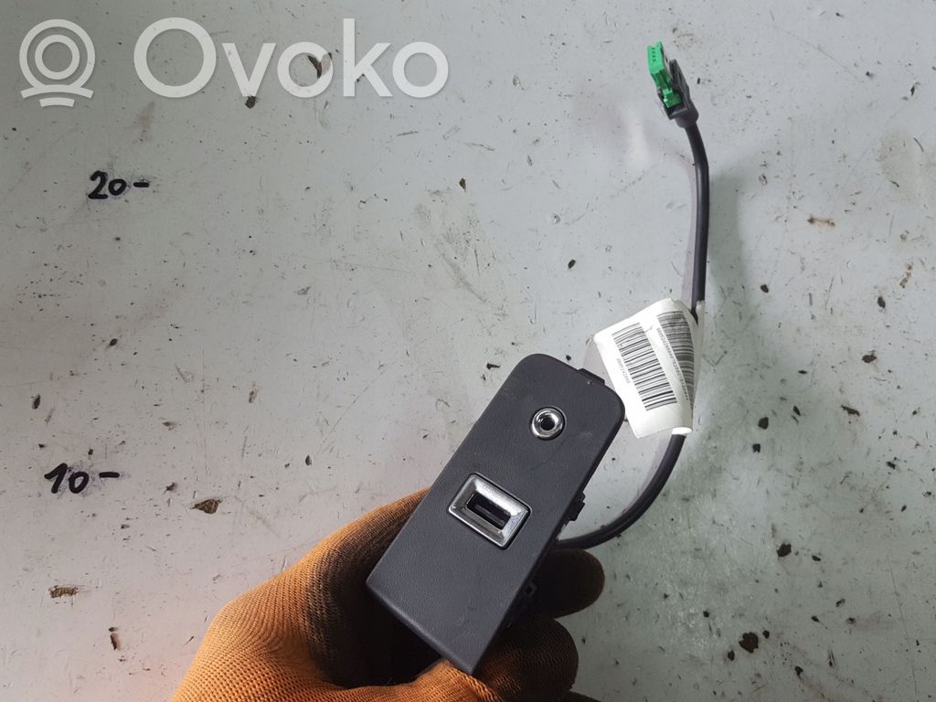 USB socket connector   9805242880