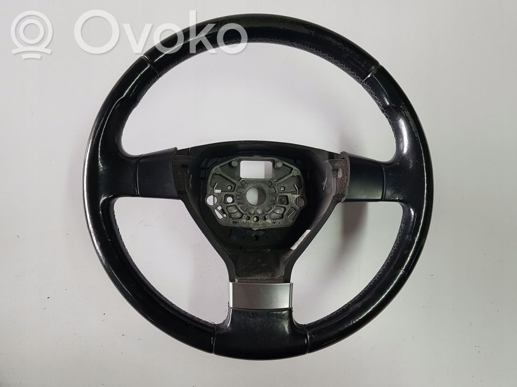 Volkswagen Tiguan Ohjauspyörä 