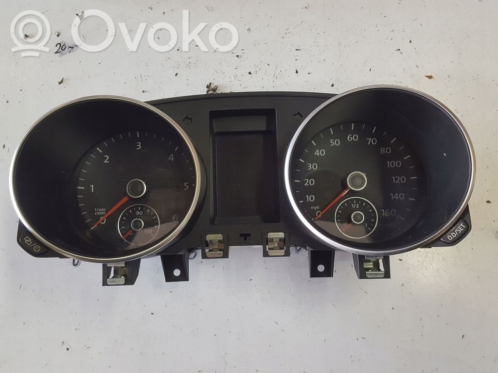 Volkswagen Golf VI Vitezometru (grup de instrumente) 