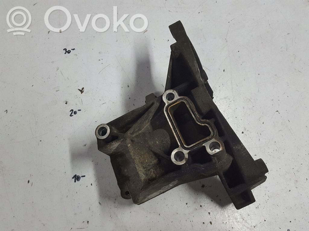 Power steering pump mounting bracket   059145169AH