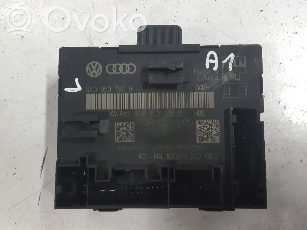 Door control unit/module   8X0959792B