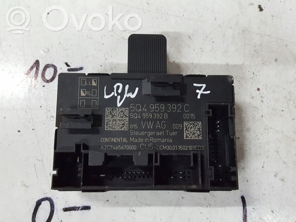 Volkswagen Golf VII Door control unit/module 