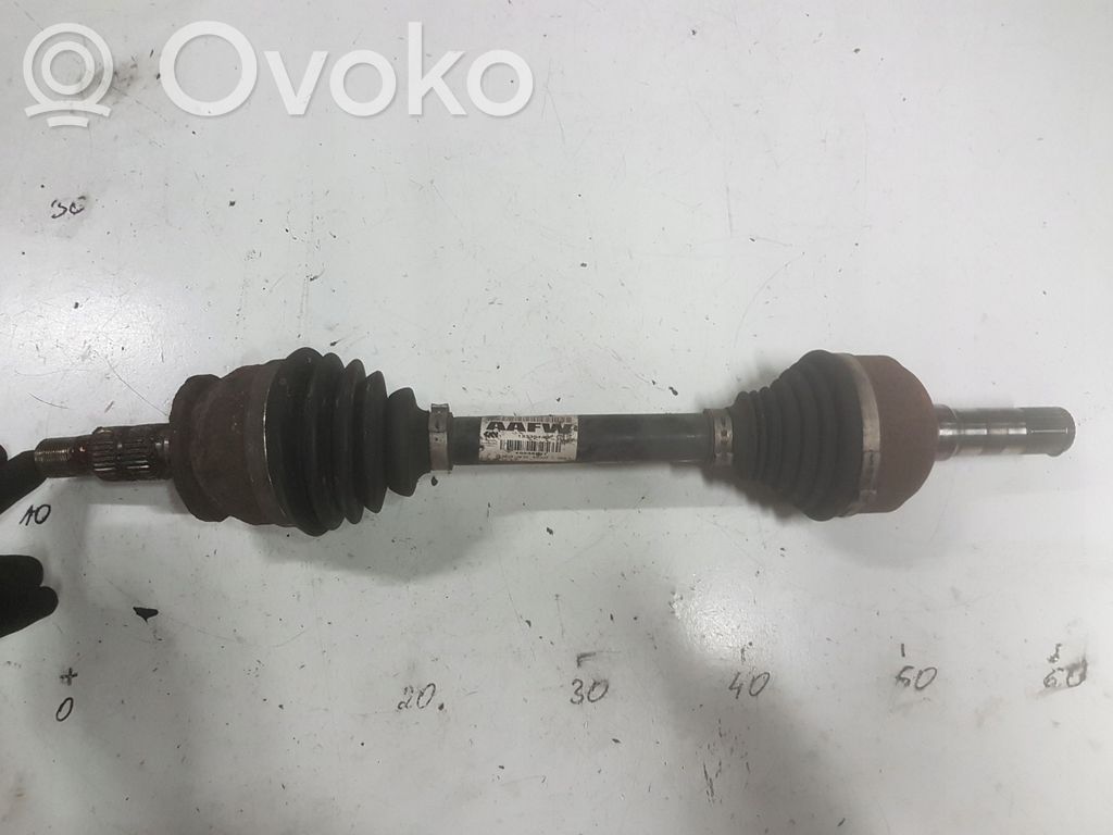 Etuvetoakseli   13335142