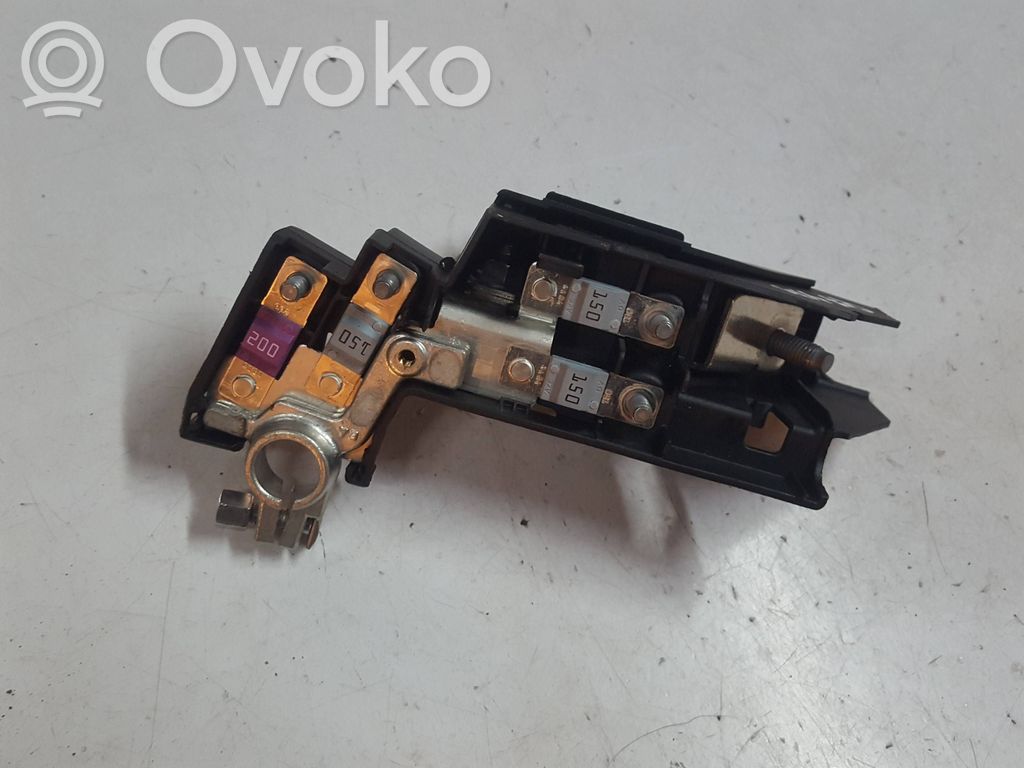 Plusjohtosarja   8W0915459A