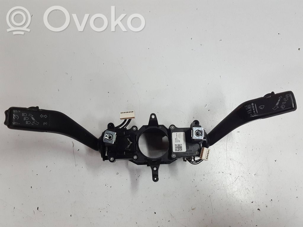 Volkswagen Tiguan Palanca de intermitentes 