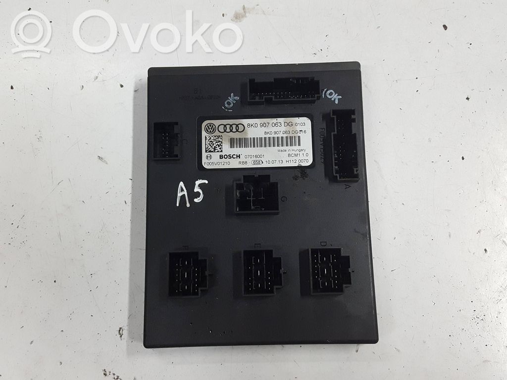 Audi A5 8T 8F Módulo de confort/conveniencia 