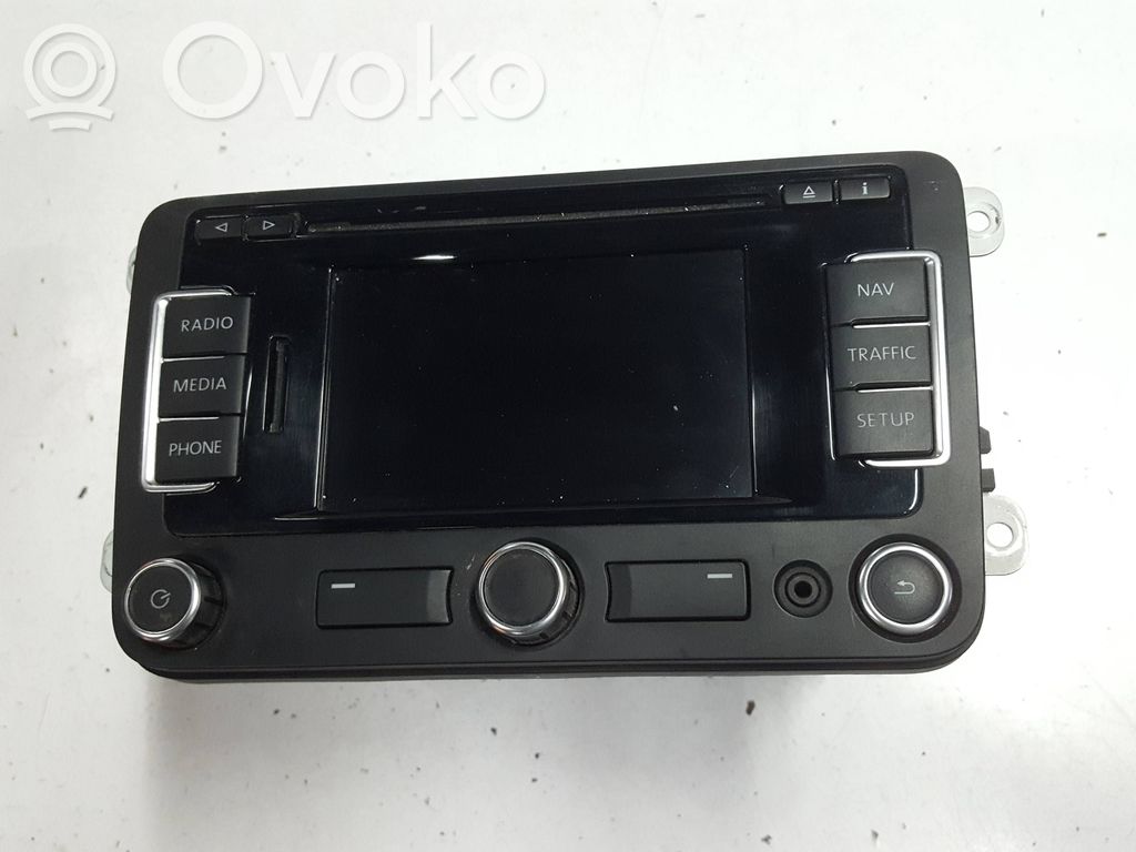 Volkswagen PASSAT B7 Unitate principală radio/CD/DVD/GPS 