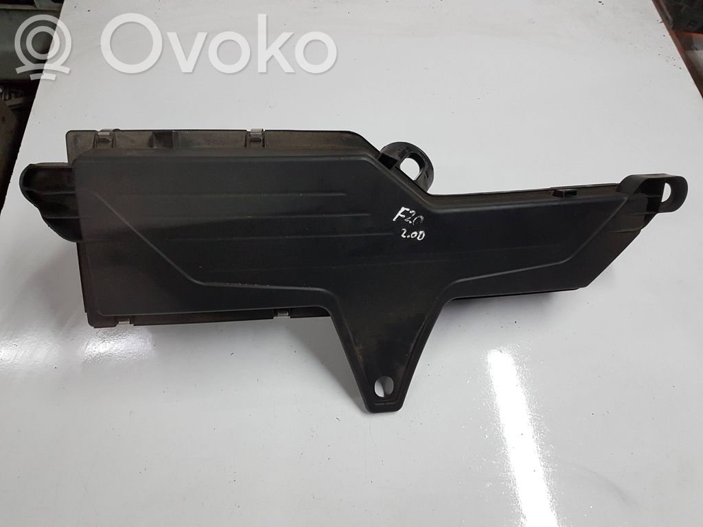 BMW 1 F20 F21 Obudowa filtra powietrza 