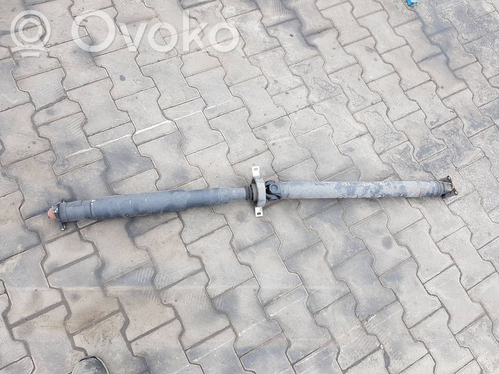 BMW 3 E92 E93 Kardanas komplekte 