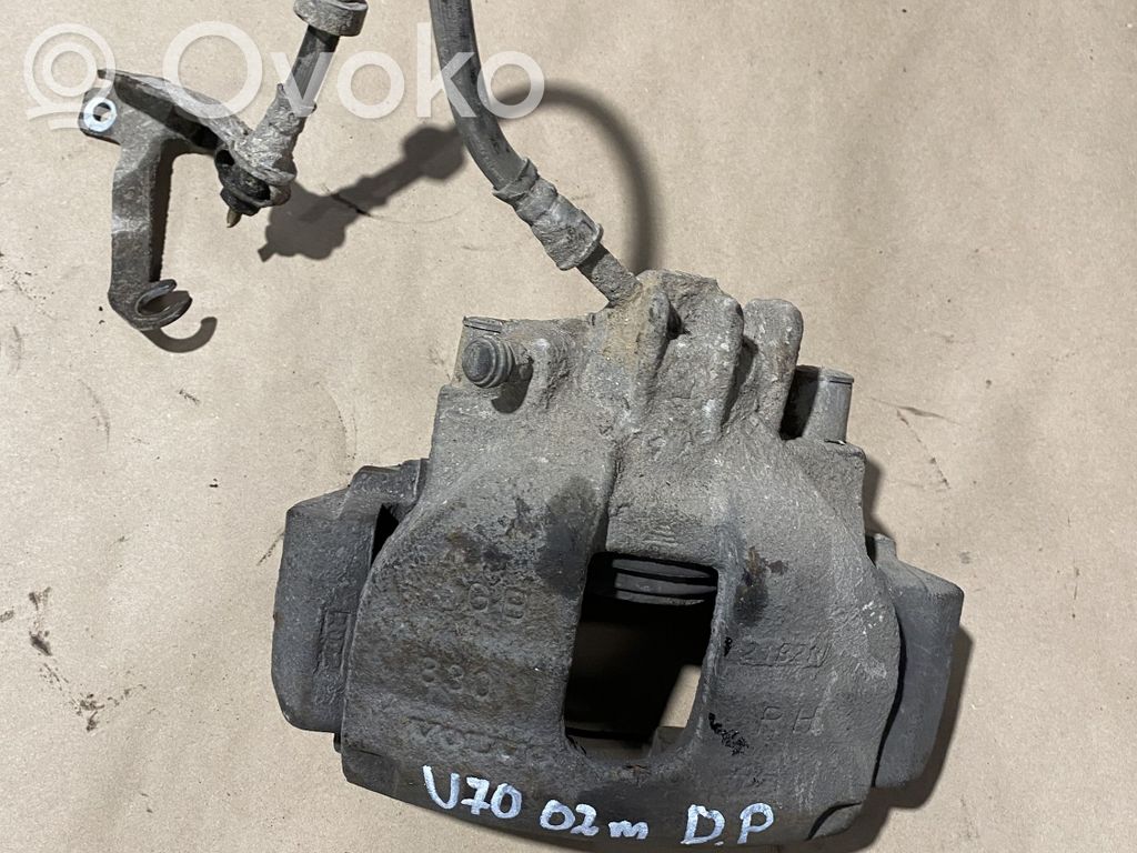 Front brake caliper