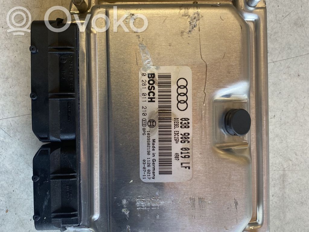Audi A4 S4 B6 8E 8H Engine control unit/module 