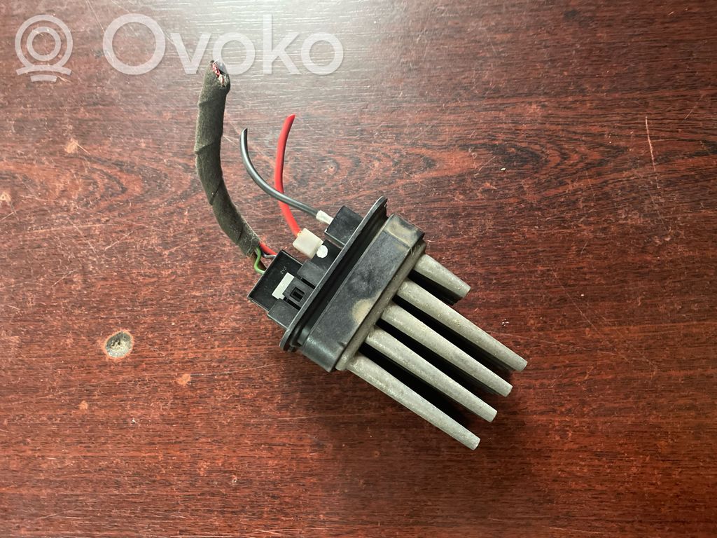 Opel Astra H Rezystor / Opornik dmuchawy nawiewu 