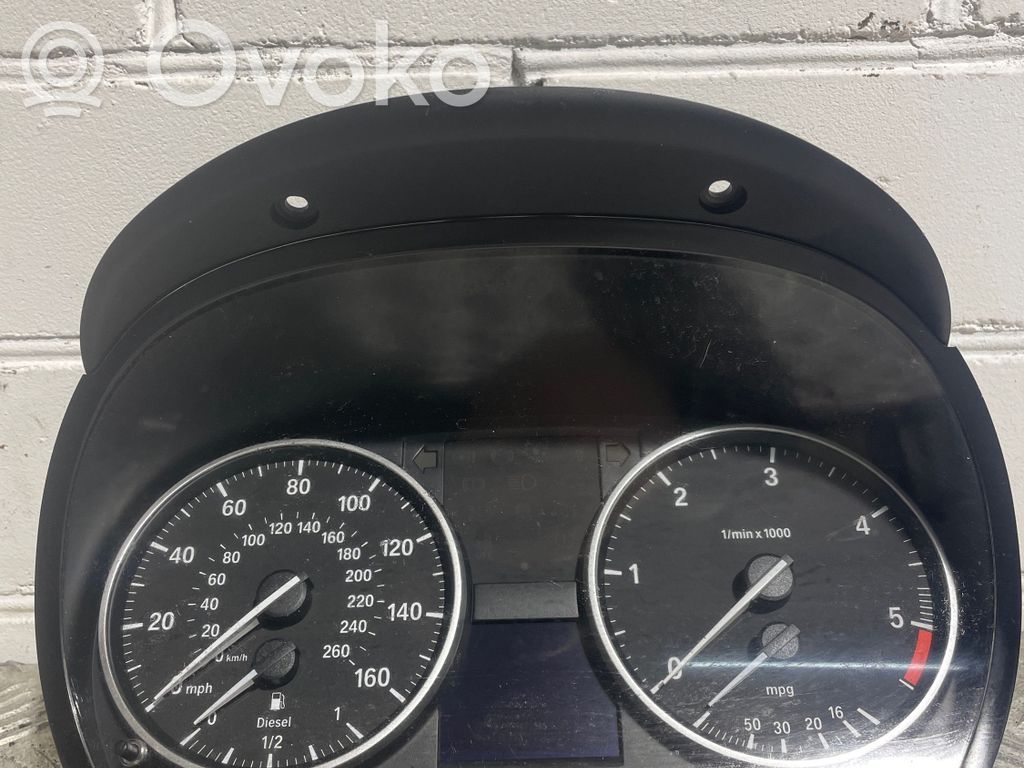 BMW X1 E84 Speedometer (instrument cluster) 