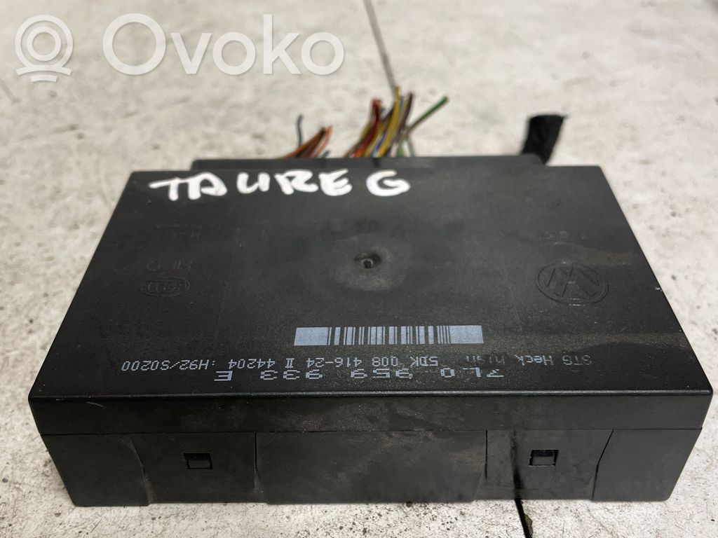 Volkswagen Touareg I Comfort/convenience module 