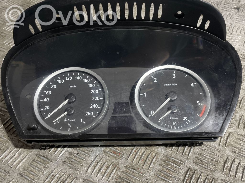 BMW 5 E60 E61 Geschwindigkeitsmesser Cockpit 