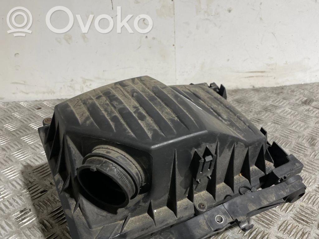 Opel Meriva A Air filter box 