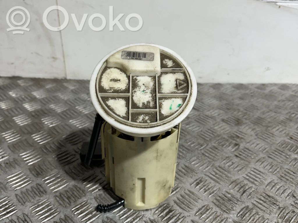 Mercedes-Benz E W211 Bomba interna de combustible 