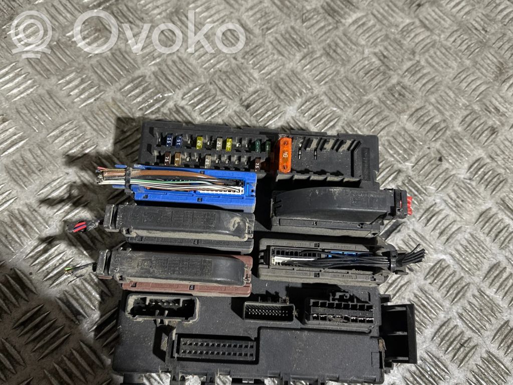 Opel Vectra C Fuse box set 