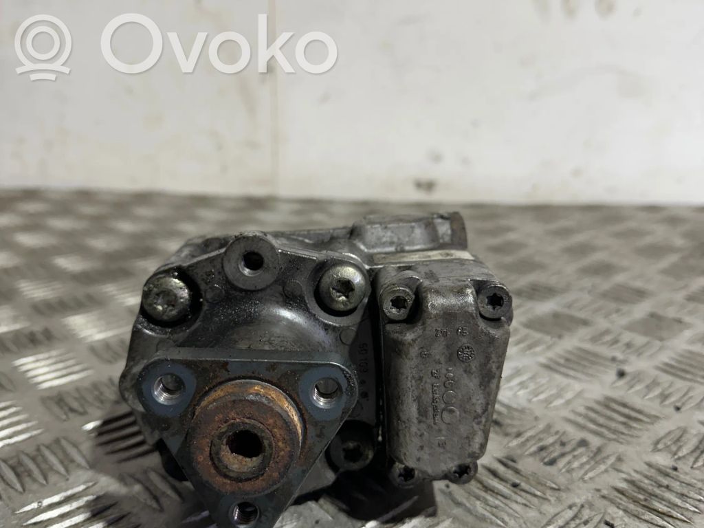 BMW 5 E60 E61 Power steering pump 