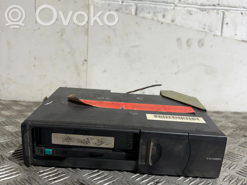 BMW 5 E39 CD/DVD changer 