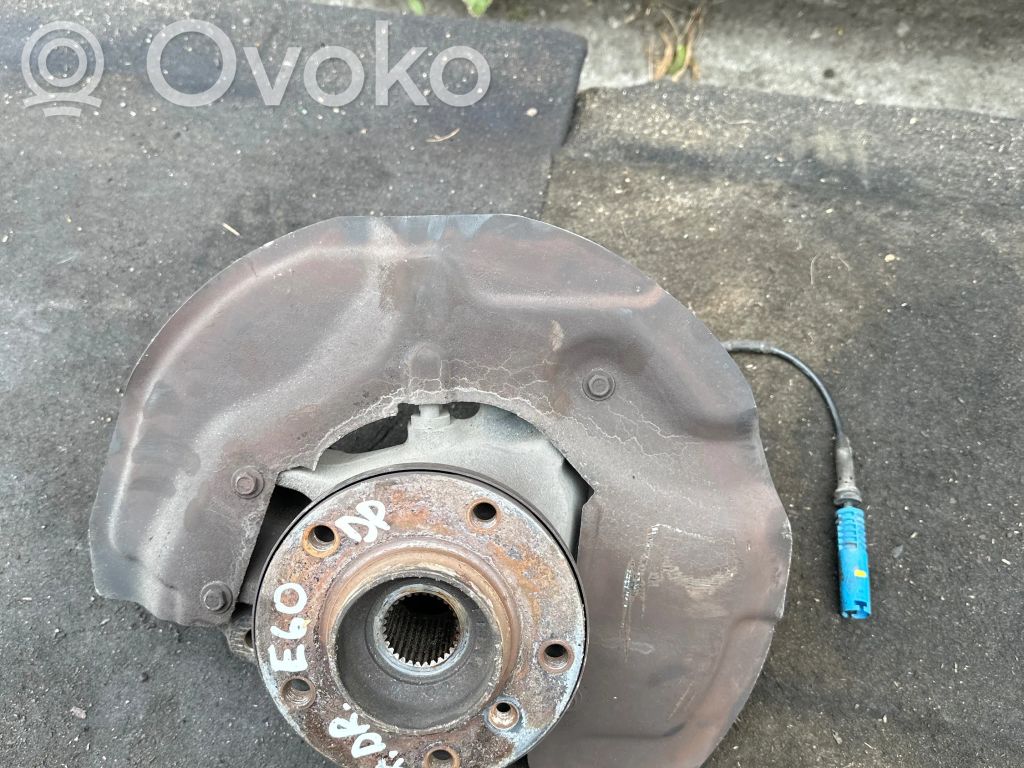 BMW 5 E60 E61 Front wheel hub spindle knuckle 