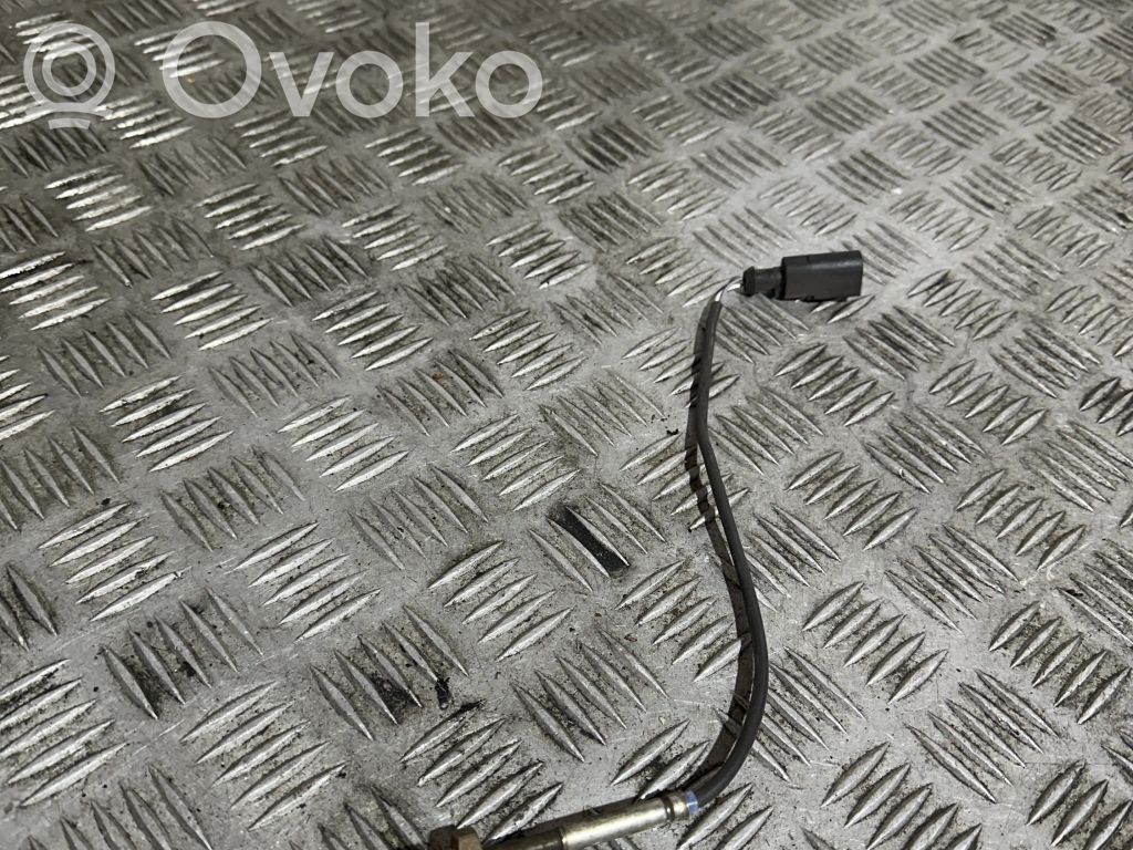 Audi A4 S4 B8 8K Išmetamųjų dujų temperatūros daviklis 