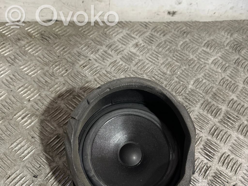 BMW X5 E53 Front door speaker 
