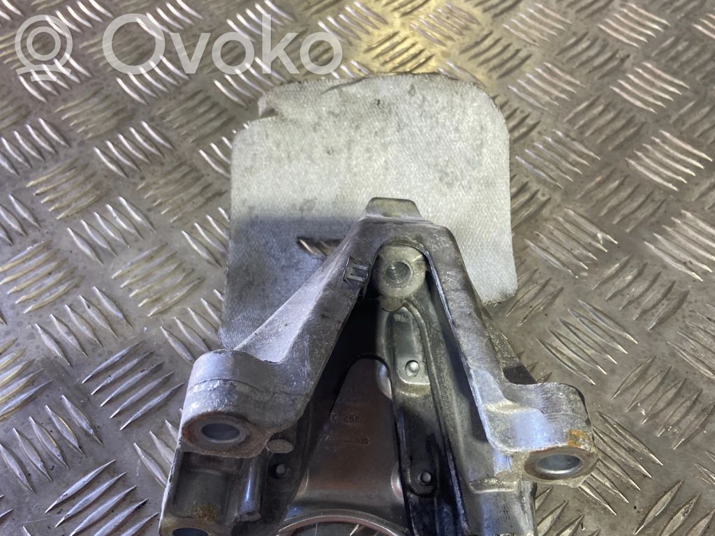 Audi A6 S6 C7 4G Engine mounting bracket 