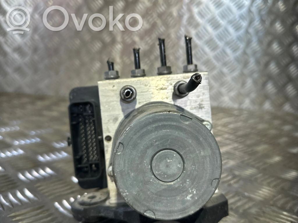 Volkswagen Polo VI ABS Pump 
