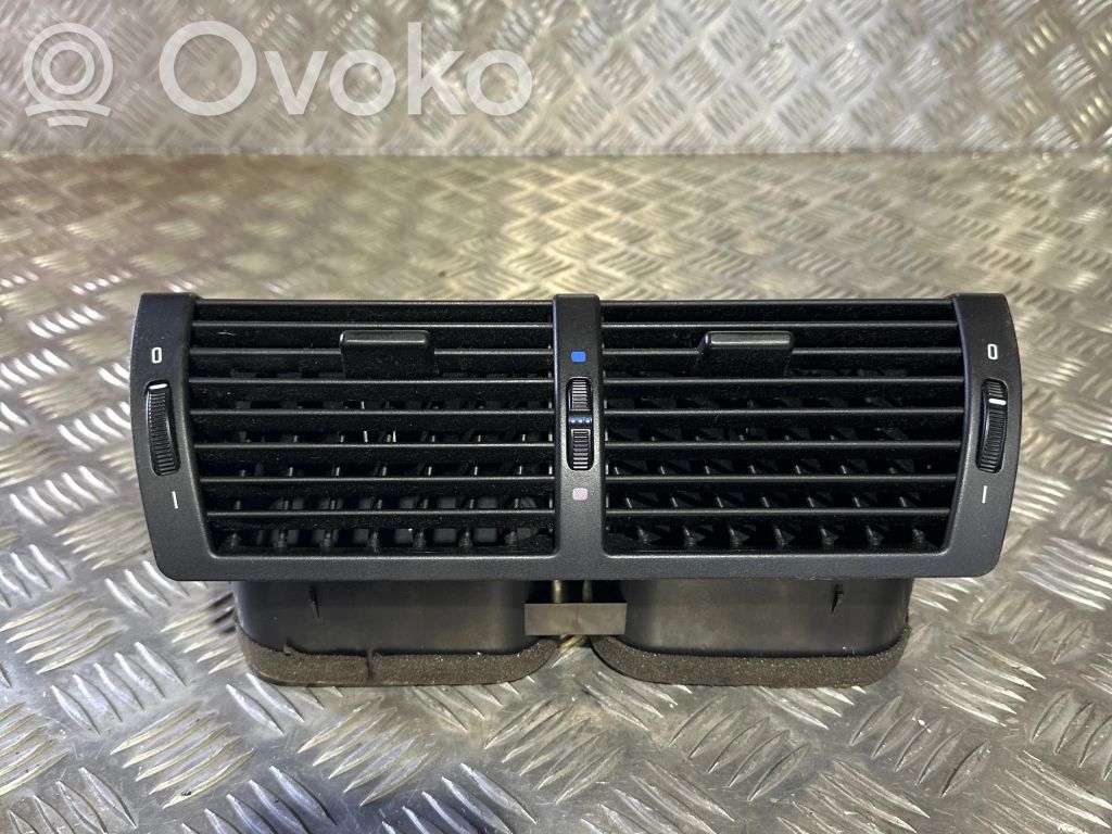 BMW X5 E53 Centrinės oro grotelės 
