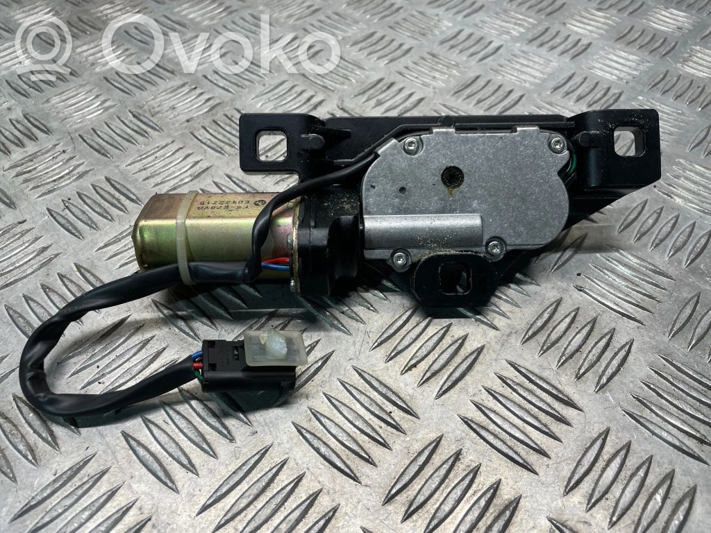 Tailgate/trunk/boot lock/catch/latch   7014872