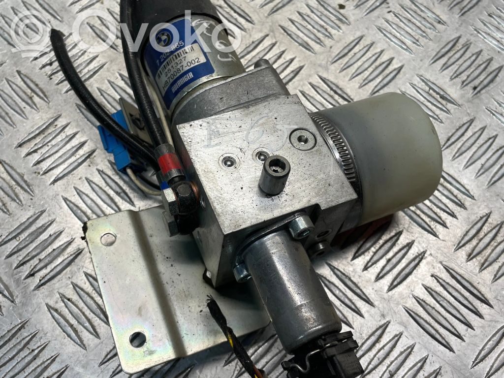 Aizmugurējā pārsega pievilcējs   7202865,251327,HB70087002