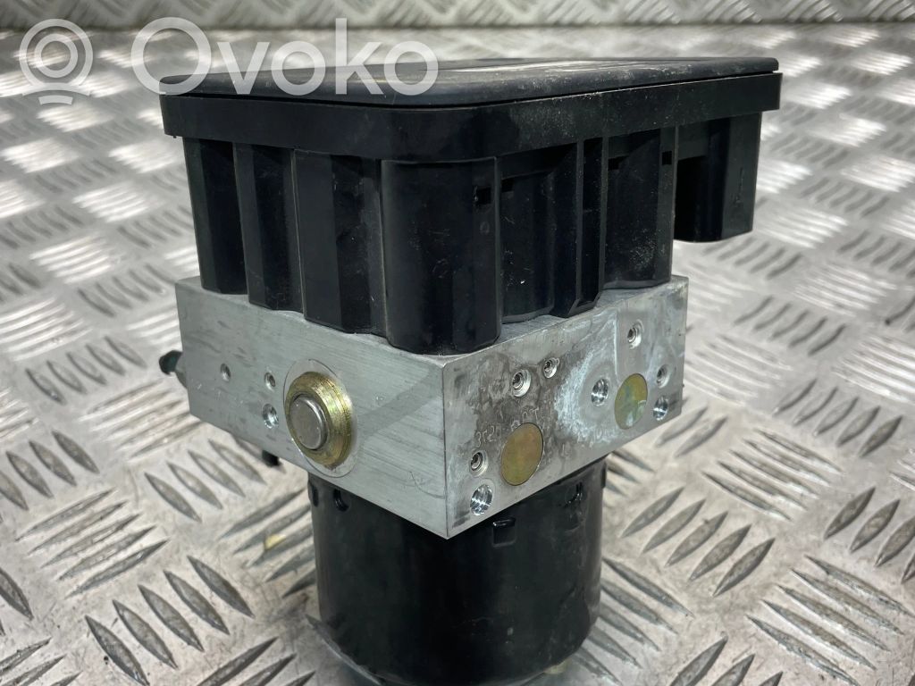 BMW 3 E90 E91 ABS Pump 