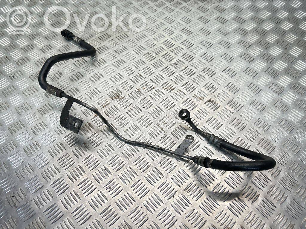 BMW 5 E60 E61 Ohjaustehostimen letkusto 