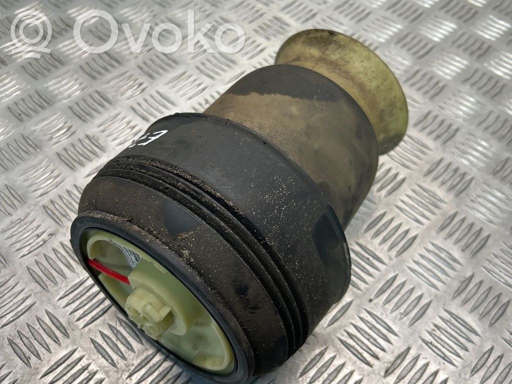BMW X5 E70 Poduszka / Miech tylnego zawieszenia pneumatycznego 