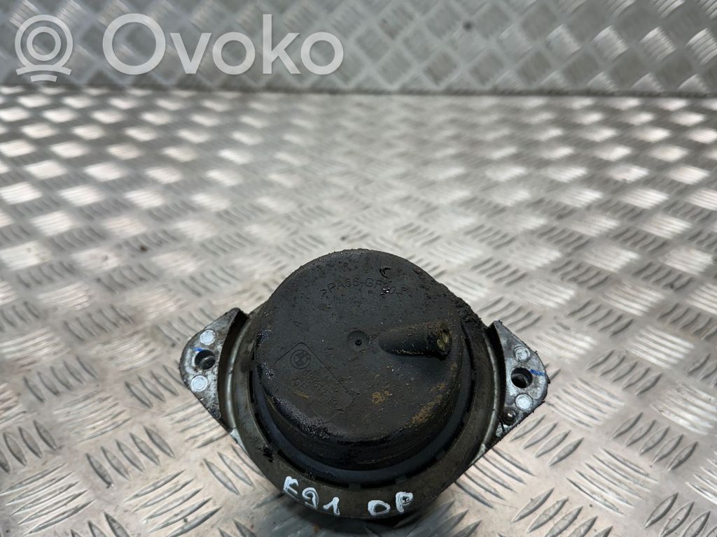 BMW 3 E90 E91 Variklio pagalvė 