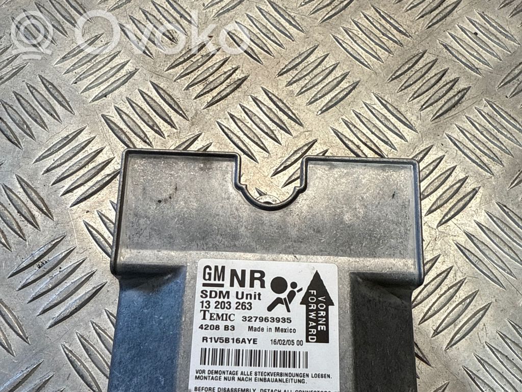 Opel Astra H Airbag control unit/module 