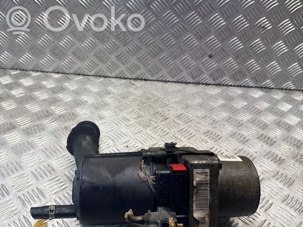 Citroen C4 I Power steering pump 