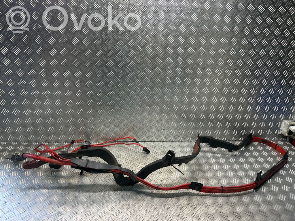 Plus / Klema / Przewód akumulatora   9150983