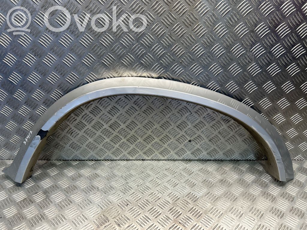 BMW X5 E70 Galinės arkos apdaila 