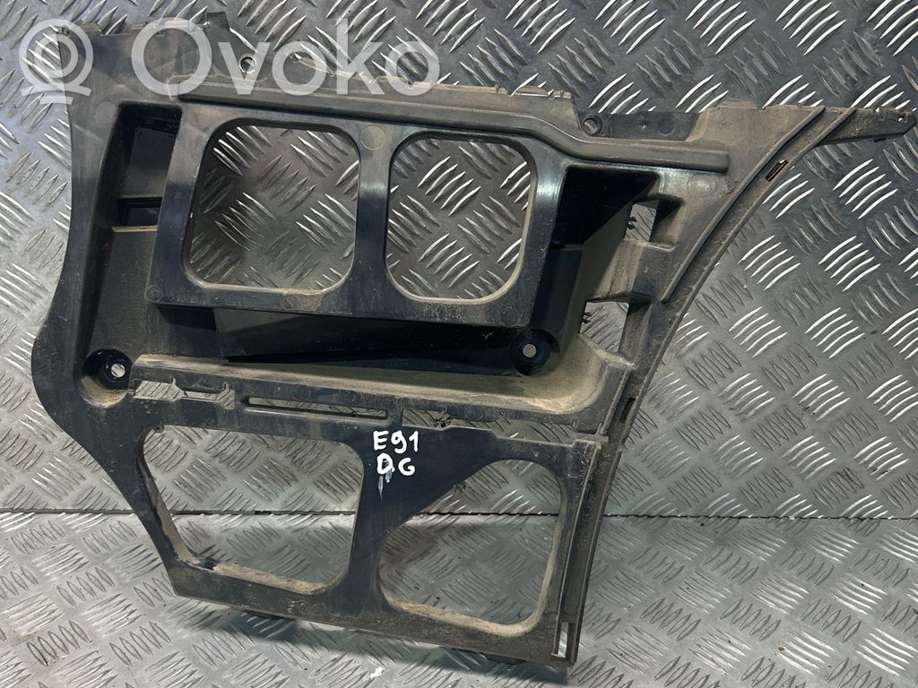 Rear bumper mounting bracket   7202670