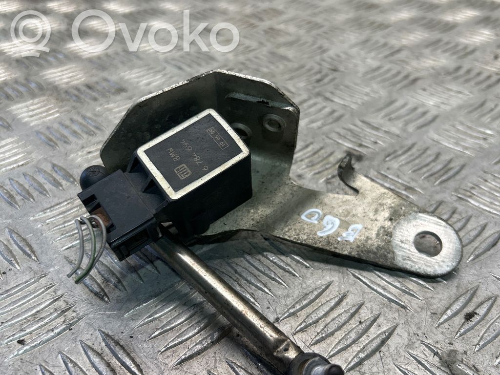 Headlight/headlamp level sensor   6784694