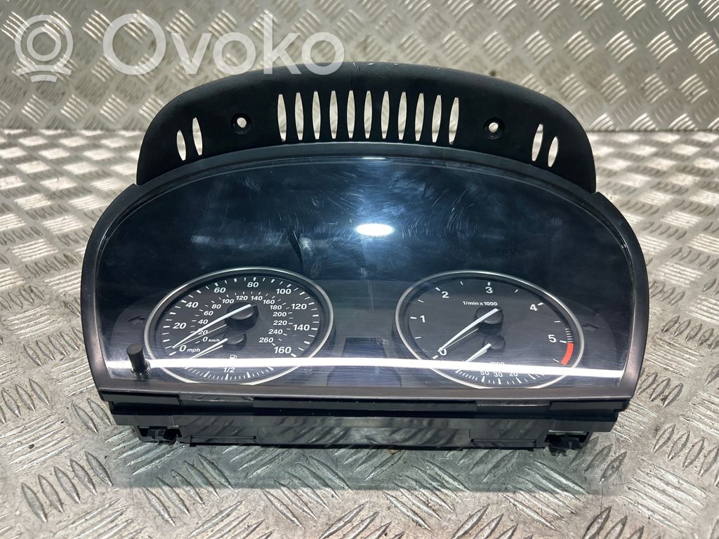 BMW X5 E70 Speedometer (instrument cluster) 
