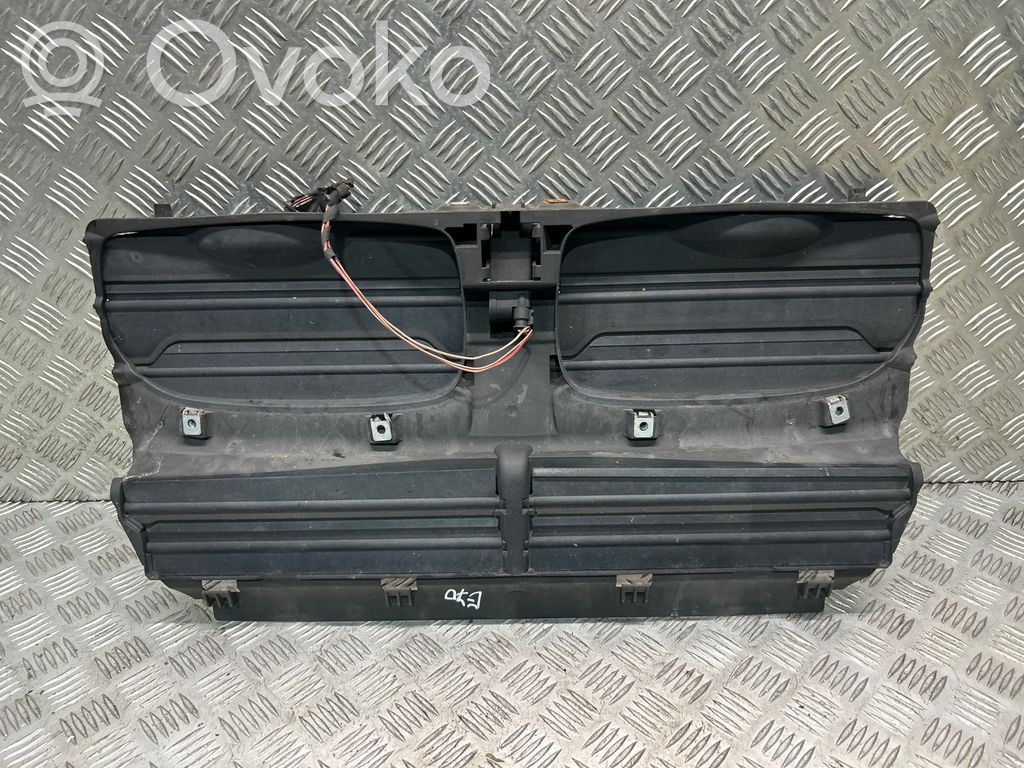 BMW X5 E70 Устройство (устройства) для отвода воздуха 