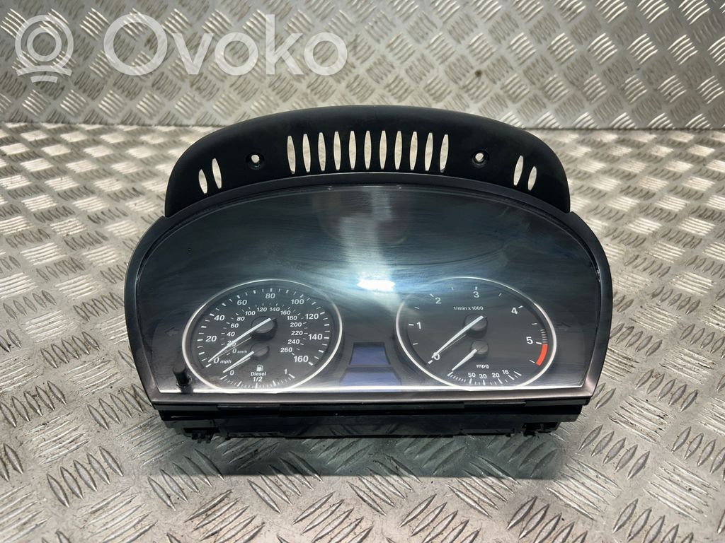 BMW X5 E70 Speedometer (instrument cluster) 