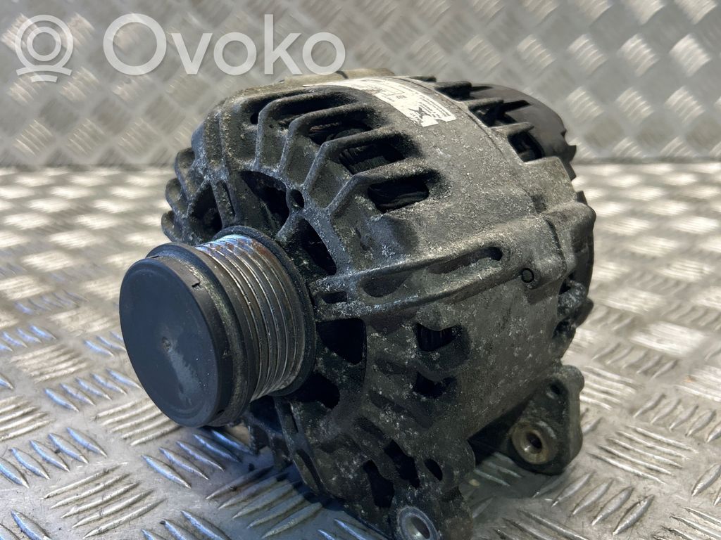 Audi Q5 SQ5 8R Ģenerators 