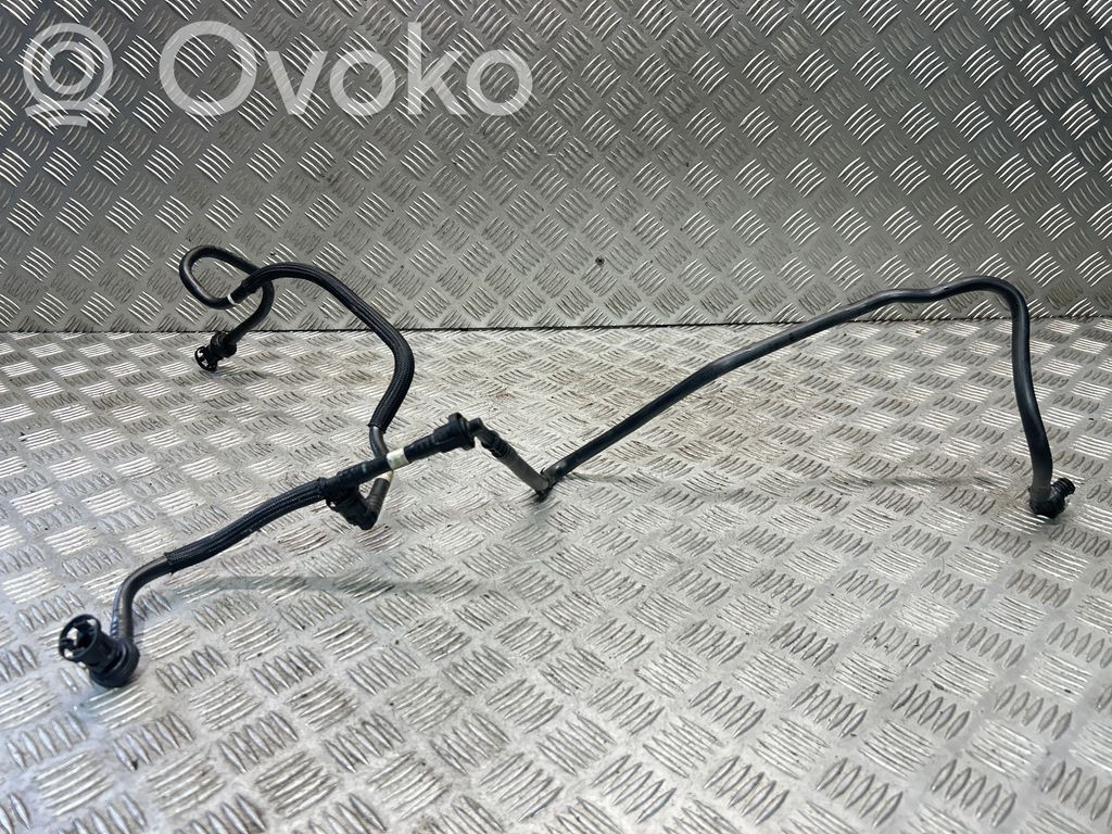 BMW 2 F45 Przewód / Wąż podciśnienia 
