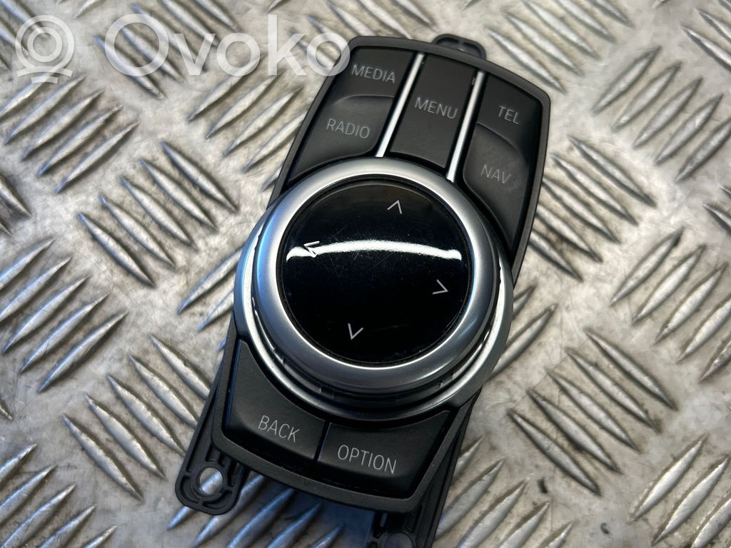 BMW 2 F45 Head unit multimedia control 