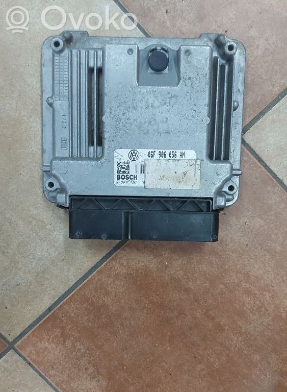 Volkswagen PASSAT B6 Unitate/modul de control motor 